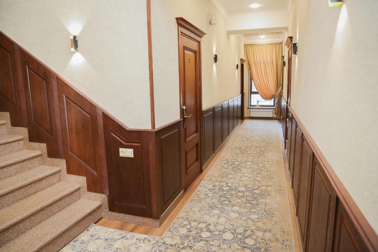 Riviera Hotel Bishkek Exterior photo